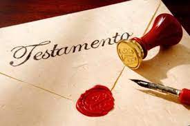 Ausência injustificada de testemunhas e perícia invalidada testamento.